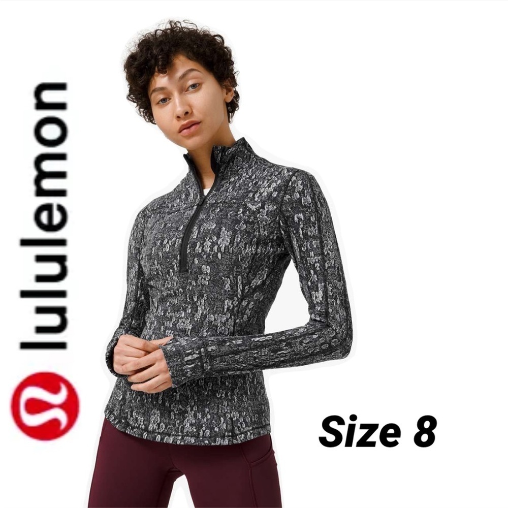 Lululemon Run Briskly 1/2 Zip size 8